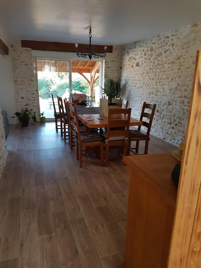 Bed and Breakfast Le Pre De La Rue Bouesse Экстерьер фото
